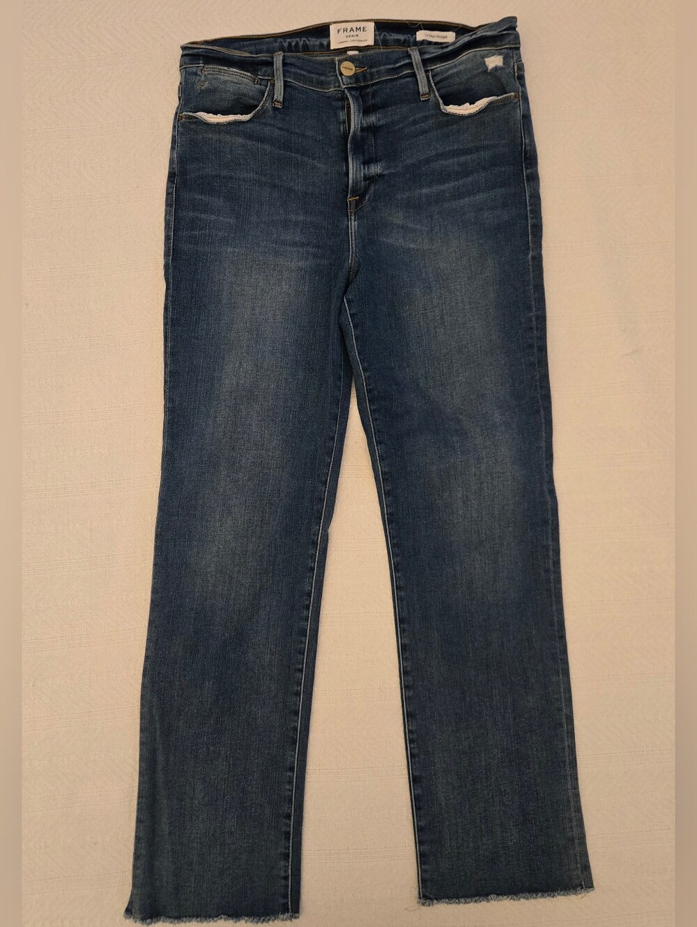 Frame Le High Straight Jeans in Roxton Wash